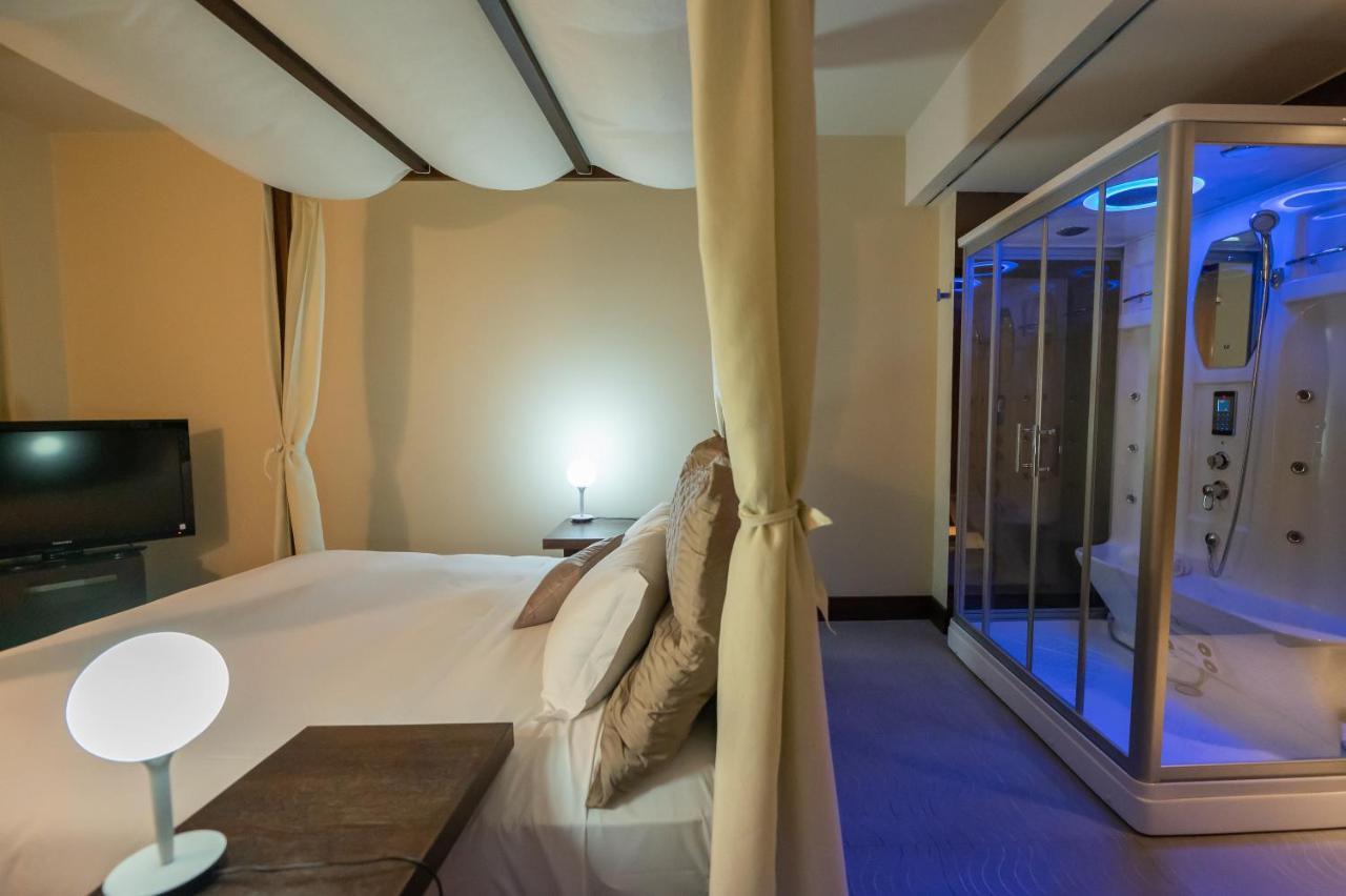 Main Palace Hotel Roccalumera Ngoại thất bức ảnh