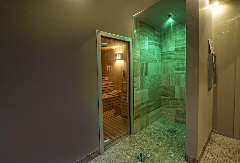 Main Palace Hotel Roccalumera Ngoại thất bức ảnh