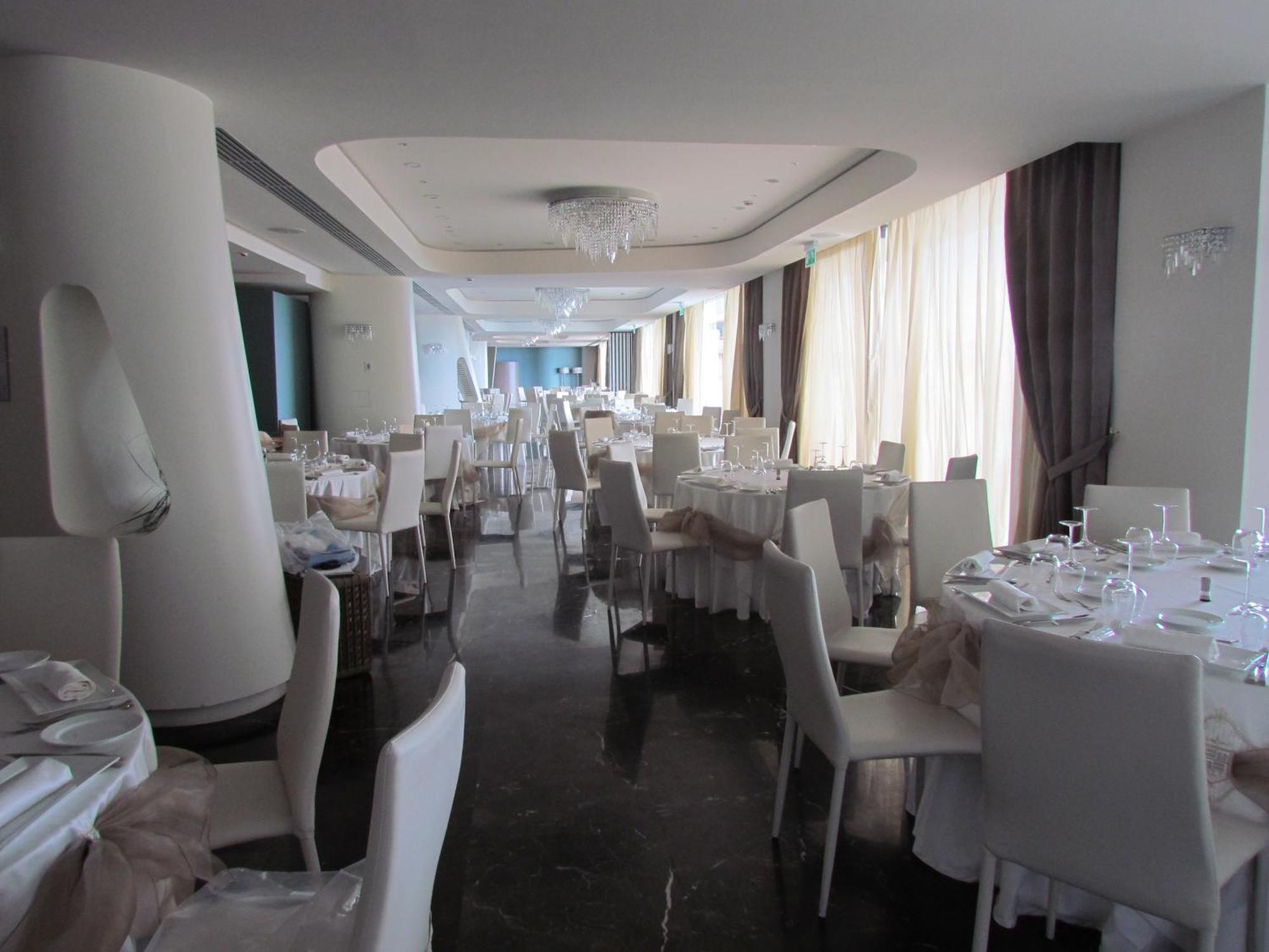 Main Palace Hotel Roccalumera Ngoại thất bức ảnh