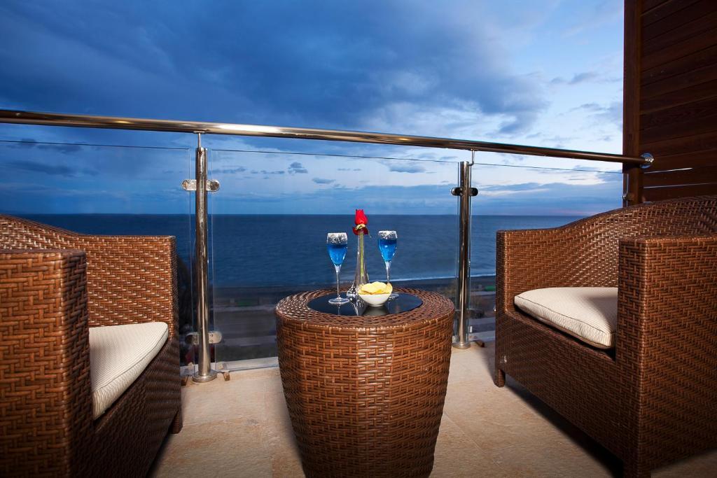 Main Palace Hotel Roccalumera Phòng bức ảnh